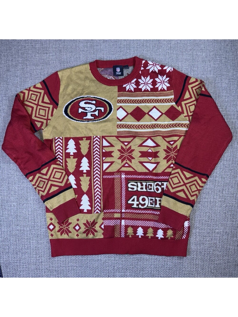 NFL Team Apparel San Francisco 49ers Ugly Christmas Holiday Sweater Men's Large